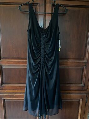 12P Alex Evenings Black Ruched Beaded Cocktail Dress